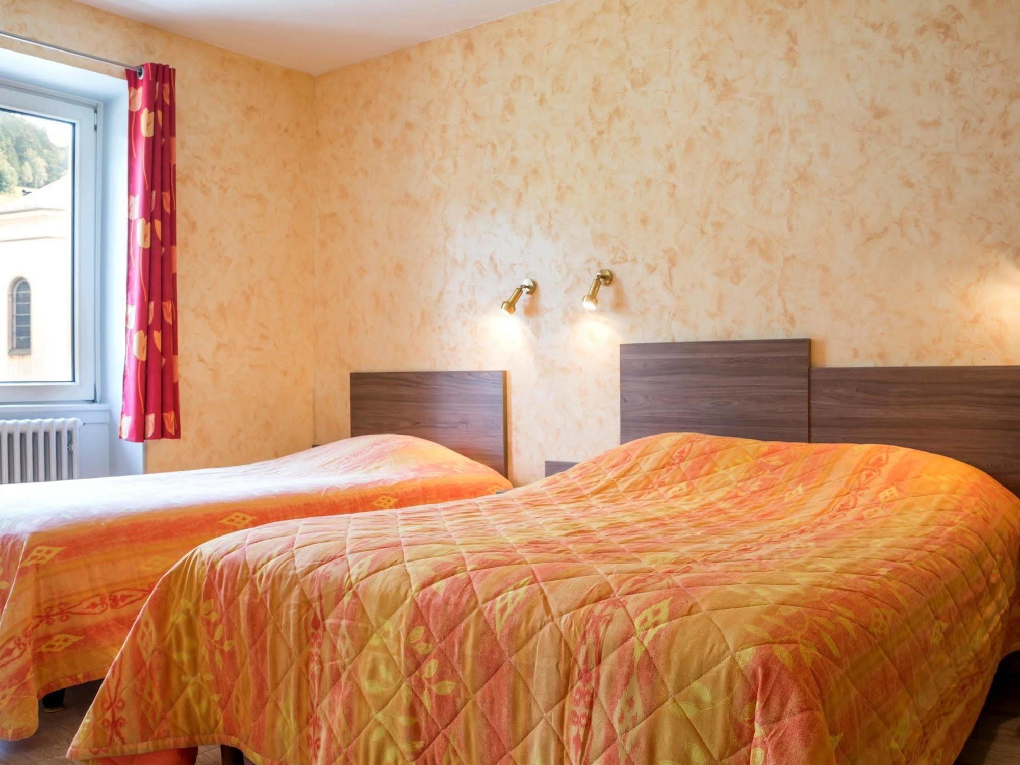 Logis Hotel Wetterer Orbey Luaran gambar